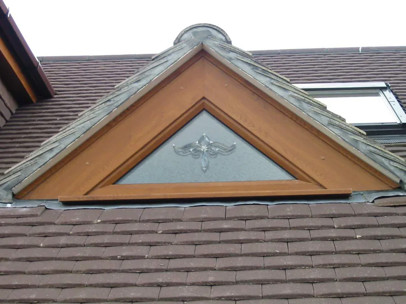 Bay Windows — Gallery Archway