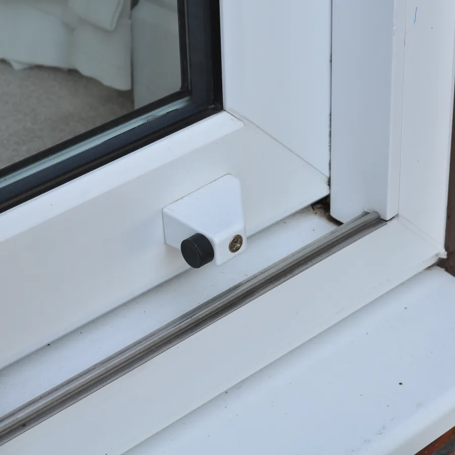 Sliding Windows Archway